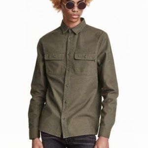 NWT H&M Mens Cargo Shirt in Khaki Green - Size M